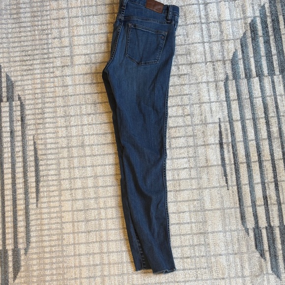 Madewell 10” High Rise Dark Blue Skinny Jeans - Picture 7 of 13